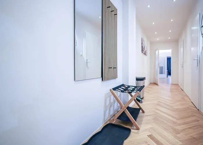 3 Bdr - Serenity, Right Near Vienna's Old Wiedeń
