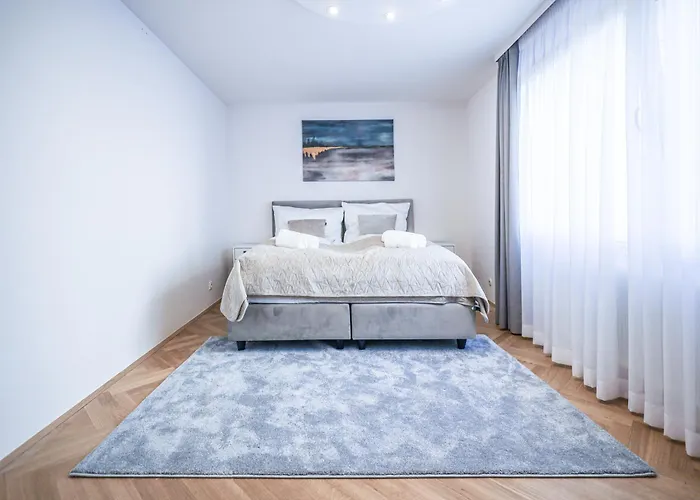3 Bdr - Serenity, Right Near Vienna's Old Wiedeń